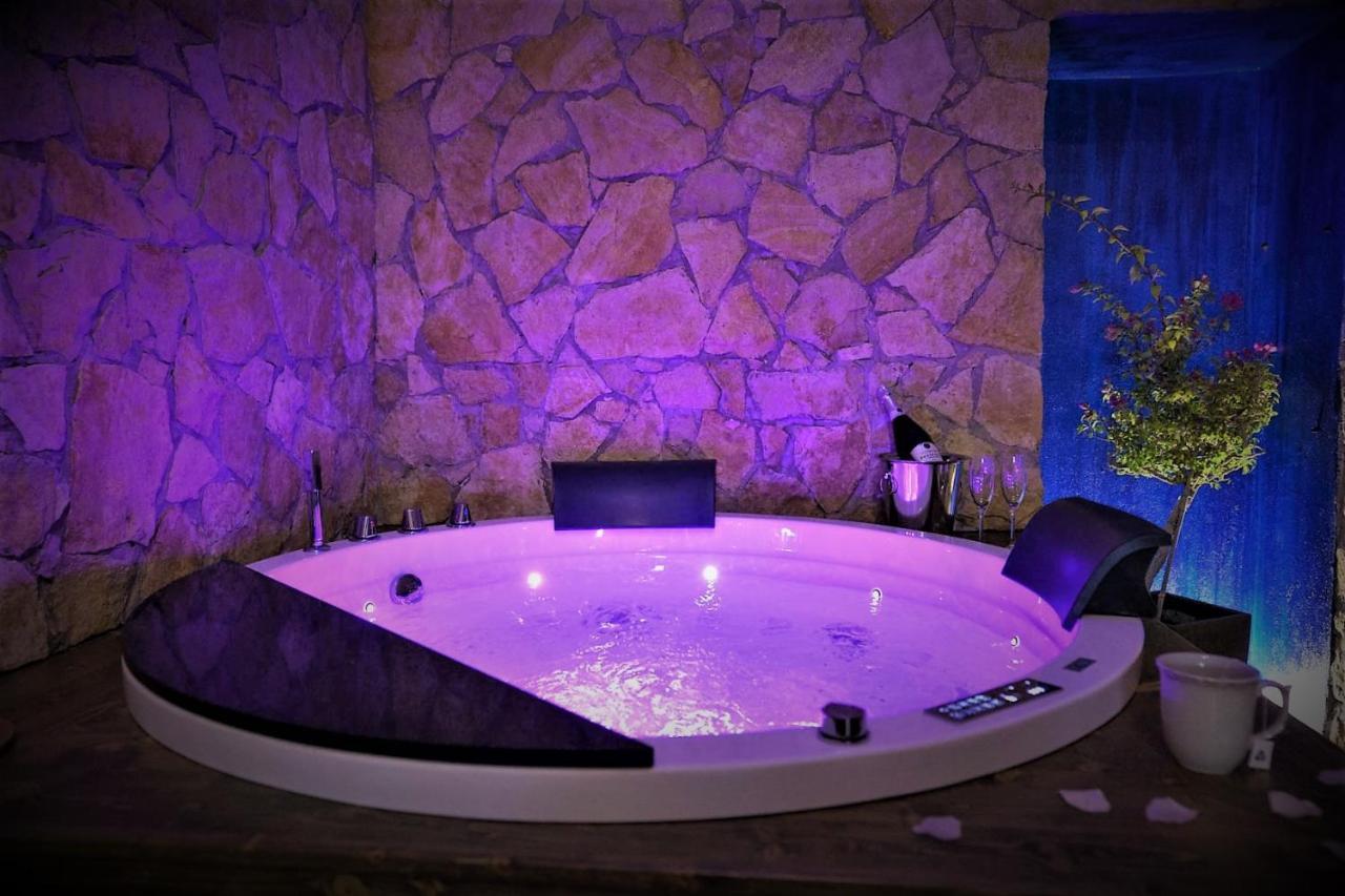 Spa Room Sicilia - Intera Casa Con Spa Privata Jacuzzi Sauna Bagno Di Vapore Ad Uso Illimitato Rosolini Buitenkant foto