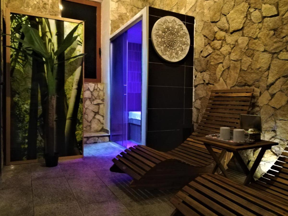 Spa Room Sicilia - Intera Casa Con Spa Privata Jacuzzi Sauna Bagno Di Vapore Ad Uso Illimitato Rosolini Buitenkant foto