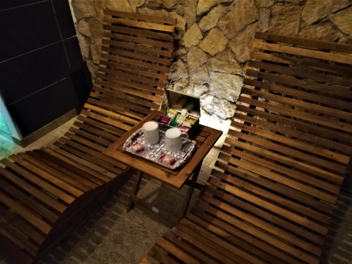 Spa Room Sicilia - Intera Casa Con Spa Privata Jacuzzi Sauna Bagno Di Vapore Ad Uso Illimitato Rosolini Buitenkant foto